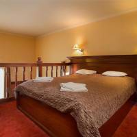 Duplex Room