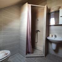 Apartment (3 Adults)