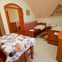 Apartment (4 Adults)