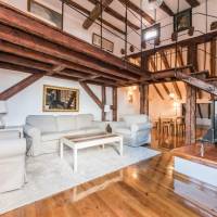 One-Bedroom Apartment with Terrace