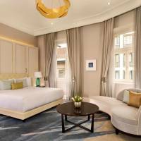 Carlton Suite, 1 Bedroom Suite, 1 King, Sofa Bed, City or Panoramic View