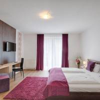Large Double Room