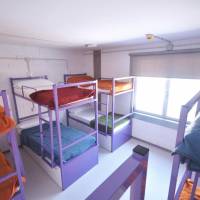 Bed in 12-Bed Mixed Dormitory Room with Shared Bathroom