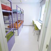 Bed in 6-Bed Mixed Dormitory Room with Shared Bathroom