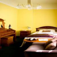 Room #7530428