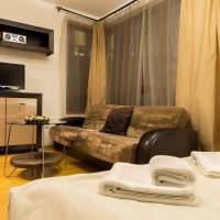 Deluxe Studio Apartment