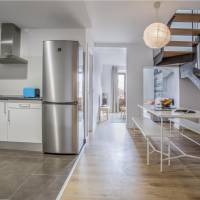 Deluxe Four-Bedroom Apartment