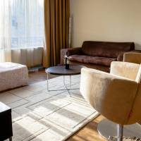 One-Bedroom Apartment with Spa Access (3 Adults)