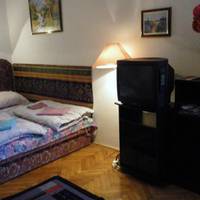 Studio Apartment (3 Adults)