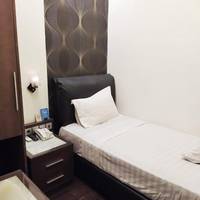 Standard Single Room with Shared Bathroom