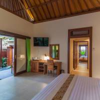 Family Garden Suite Interconnecting