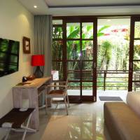 Deluxe Garden View Room