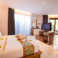 Honeymoon Suite