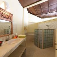 Standard Twin Room with Sea View
