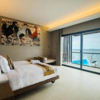 Deluxe Double Room with Sea View
