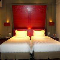 Superior Twin Room with Pool View