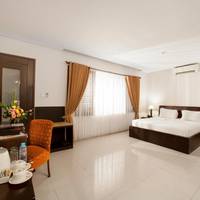 Standard Double or Twin Room with free Airport Pick Up