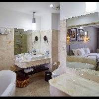 Room #147621586