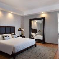 One-Bedroom Executive Suite 
