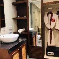 Room #183730909