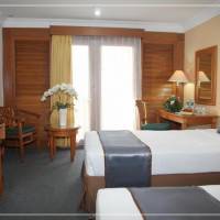 Room #4212333