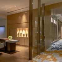 Executive King Room with Lounge Access