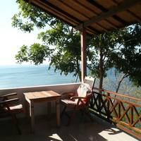 One-Bedroom Bungalow with Sea View