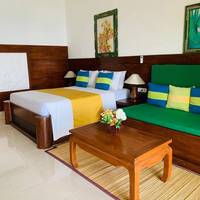 Deluxe Suite with Sea View