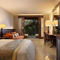 Santrian Deluxe Room