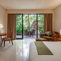 Taksu Suite With Balcony