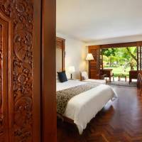 Club Room with Club Privileges
