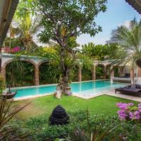 Three Bedrooms Deluxe Villa