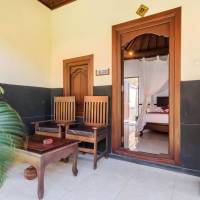 Standard Double Room with Garden View