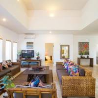 Three-Bedroom Apartment (2 bathrooms)