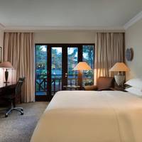 One-Bedroom King Suite - Non-Smoking