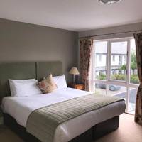 Courtyard Suite Two-Bedrooms - Accessible