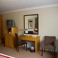 Family Room (2 Adults + 2 Children)