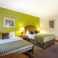 Deluxe Family Queen Room