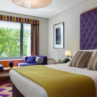 Signature Queen Room