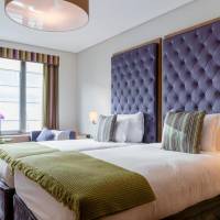 Signature Twin Room