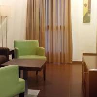 One Bedroom Suite (2 Adults + 1 Child )