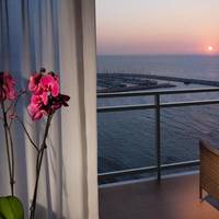Grand Sea View Room