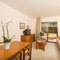 Apartment (4 Adults)