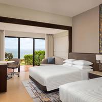 Queen Room with Two Queen Beds and Patio - Bay View