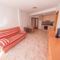 1 Bedroom Apartment with Balcony