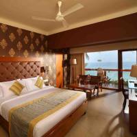 Superior beach facing suite