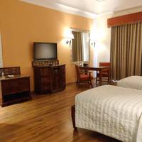 Deluxe Twin Room with Garden View( 20% discount on food and soft beverages, 20% discount on Spa,Buy 1 get 1 on select brands at madeira bar between 4 pm - 10 pm)