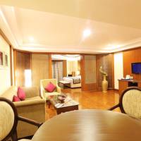 Junior Suite (1+1 Happy Hour from 11am - 11pm)