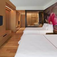 Deluxe Twin Room with Balcony - Lounge access with 02hrs happy hours