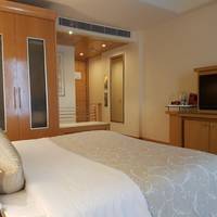 Grand Plaza Room with 25% Discount on Food and Beverage